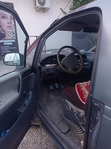 initial d: Toyota Previa: 1992 г., 2.4 л, Механика, Бензин — 5