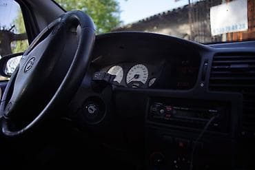 1 фит: Opel Zafira: 2002 г., 1.8 л, Ручные, Бензин, Минивэн — 7