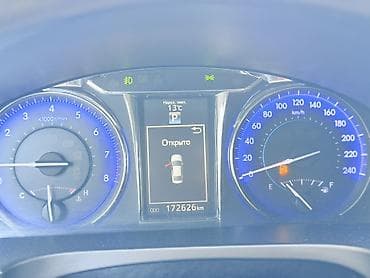 машина 15000: Toyota Camry: 2016 г., 2 л, Автомат, Бензин, Седан — 10