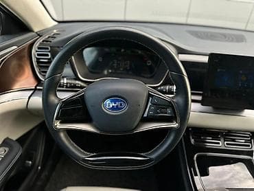 bid e5: BYD E9: 2021 г., 0.1 л, Автомат, Электромобиль, Седан — 5