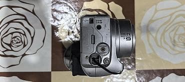 Видео байкоо: Цифровой фотоаппарат Fujifilm FinePix (серия S) с несменным объективом — 3