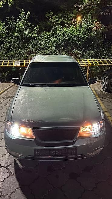 авто стоп: Daewoo Nexia: 2009 г., 1.6 л, Механика, Бензин, Седан — 2