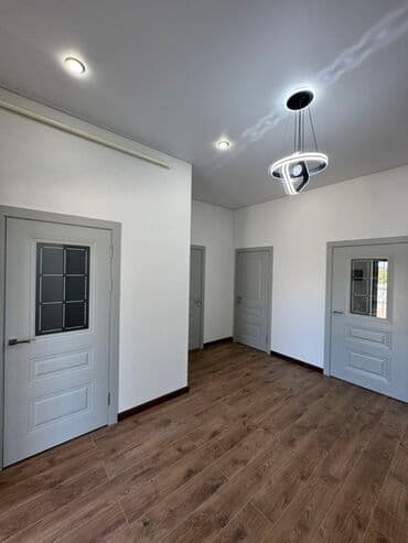 продажа коттеджей в пансионатах иссык куля: 🏡 Продаётся новый дом со свежим ремонтом, в селе Кожомкул ✅ Плошадь — 7