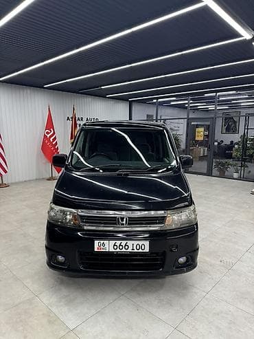 Honda Stepwgn: 2003 г., 2.4 л, Автомат, Бензин, Минивэн — 2