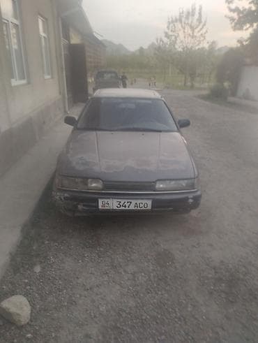 scooter maxi: Mazda 626: 1991 г., Бензин, Седан — 1