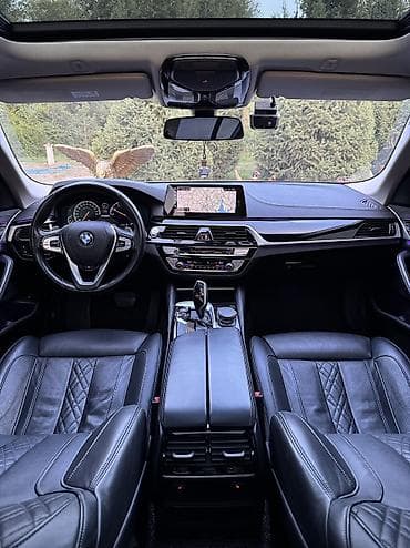битая машина: BMW 5 series: 2019 г., 2 л, Автомат, Бензин, Седан — 8