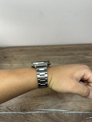 a 90: Умные часы c круглым сенсорным дисплеем и металлическим браслетом - — 5