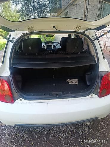 audi a4 b5: Toyota Ist: 2003 г., 1.3 л, Автомат, Бензин, Хэтчбэк — 5