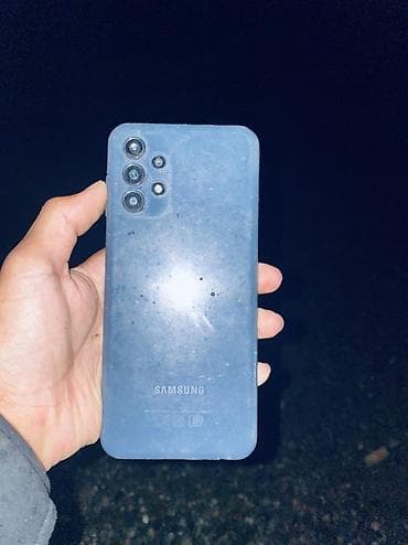 Samsung Galaxy A13, Б/у, 64 ГБ, цвет - Синий, 2 SIM
