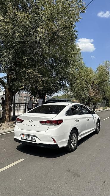 Hyundai Sonata: 2020 г., 2 л, Автомат, Газ, Седан — 6