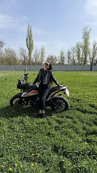 шлем скутер: Мотоцикл KTM 390 Adventure - Класс: легкий adventure/турэндуро для — 1