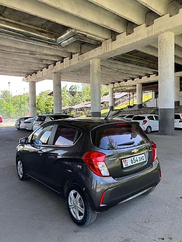 almera n16: Chevrolet Spark: 2016 г., 1 л, Автомат, Бензин, Хэтчбэк — 5