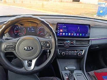 d 4d: Легковое авто, Пункт назначения: Аэропорт Манас, Количество мест: 4, Лицензия №: 2222879 — 1