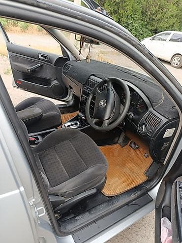camry universal: Volkswagen Golf: 2000 г., 2 л, Автомат, Бензин, Универсал — 9