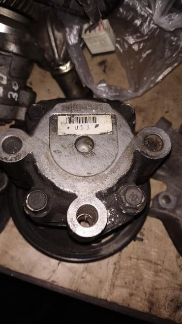 секвойа: Гидроусилитель Toyota Б/у, Оригинал — 1