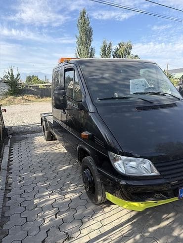 Эвакуатор, Mercedes-Benz, 2004 г., Прямая at lalafo.kg Эвакуатор, Mercedes-Benz, 2004 г., Прямая