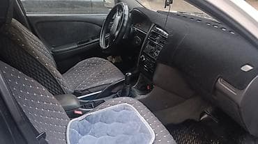 corolla runx: Toyota Avensis: 2000 г., 1.8 л, Механика, Бензин, Универсал — 8