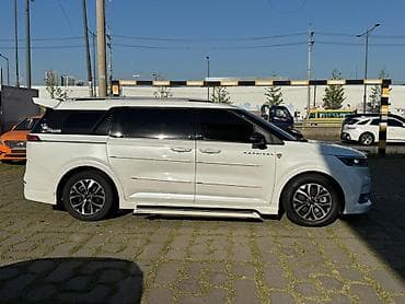 Kia Carnival: 2022 г., 2.2 л, Автомат, Дизель, Минивэн — 2