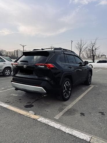 кампи: Toyota RAV4: 2019 г., 2.5 л, Автомат, Бензин, Кроссовер — 5