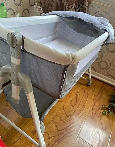 Офис эмереги: Детская люлька Б/У, в идеальном состоянии, высота регулируется, качать — 2