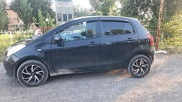 devo matiz: Toyota Yaris: 2007 г., 1.3 л, Робот, Бензин, Хэтчбэк — 4