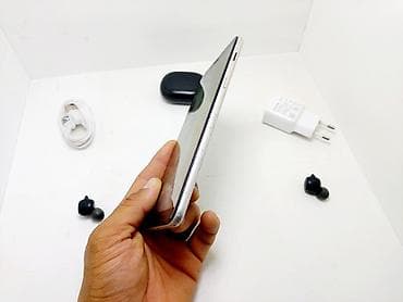 honor 400 pro: Samsung Galaxy A6 Plus, Б/у, 32 ГБ, цвет - Серебристый, 1 SIM, 2 SIM — 2