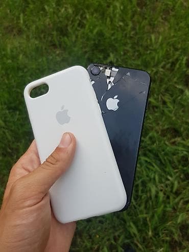 xr 64: IPhone SE 2020, Б/у, 128 ГБ, Чехол — 9