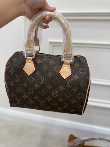 женский кошелек с отделением для телефона: Подробнее и по ценам писать по номеру 
Только писать! — 13