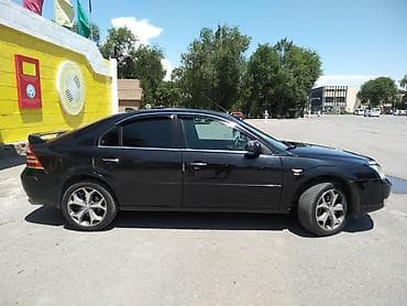 Унаа: Ford Mondeo: 2003 г., 2 л, Кол менен иштөөчү, Бензин, Хетчбек — 6