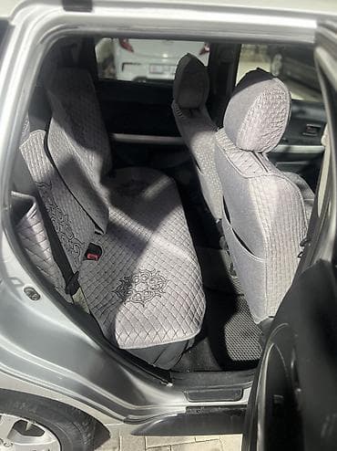 пепельница авто: Toyota Ist: 2004 г., 1.5 л, Автомат, Бензин, Хэтчбэк — 5