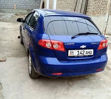Chevrolet Lacetti: 2008 г., 1.4 л, Механика, Газ, Хэтчбэк
