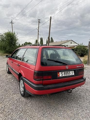 серв машина: Volkswagen Passat: 1992 г., 1.8 л, Механика, Бензин, Универсал — 3