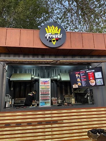 сдаю киоск: Продажа бизнеса Фастфуд : Бургеры, Вместе с: Оборудование и мебель — 2