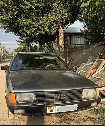 обмен 210: Audi 100: 1987 г., 2 л, Механика, Бензин, Седан — 1