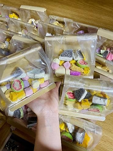 Ассорти сублимированных фруктов и ягод цена 1 пакета 150 сом - Набор
