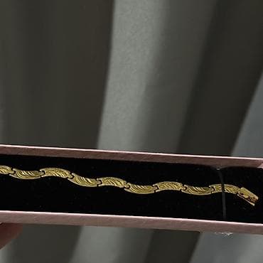 Женская одежда: Браслет прямиком из Мекии, новый, в подарочной коробке. - — 1