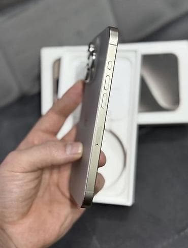 ipone 15: IPhone 15 Pro, Б/у, 256 ГБ, White Titanium, Кабель, 92 % — 3