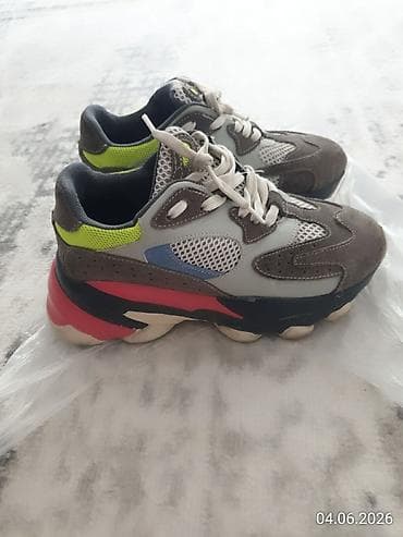 Мужская обувь: Кроссовки в стиле dad-shoes с массивной подошвой. Бренд Derimod — 1