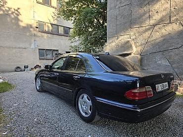 2 8: Mercedes-Benz E-Class: 2000 г., 3.2 л, Автомат, Бензин, Седан — 1