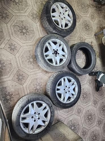 на w124: Колеса в сборе 215 / 60 / R 17, Зима, Б/у, Комплект, Легковые, Литые, отверстий - 5 — 1