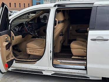 mini v: Kia Carnival: 2020 г., 2.2 л, Автомат, Дизель, Минивэн — 5