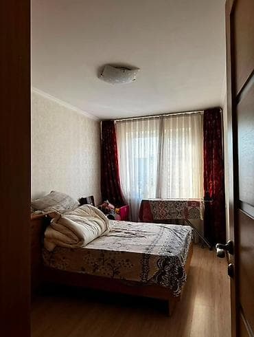 3 комнаты, 58 м², 10 мкр 104 серия, 4 этаж, Косметический ремонт