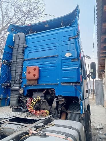 бампер грузовой: Тягач, Volvo, 2001 г., Автовоз — 10