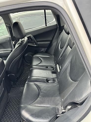 rf 2: Toyota RAV4: 2012 г., 2 л, Автомат, Бензин, Кроссовер — 4