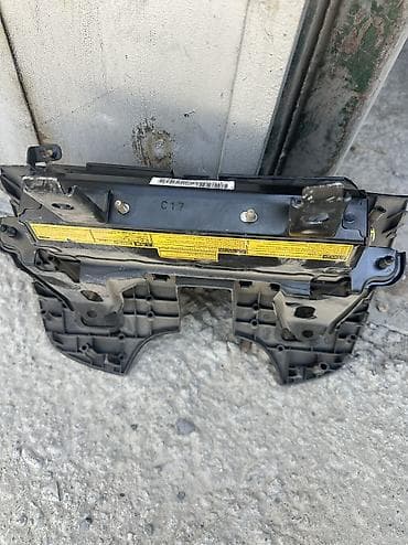 lining pantera: Запчасти для Toyota: 1) Пластиковая декоративная крышка двигателя — 4