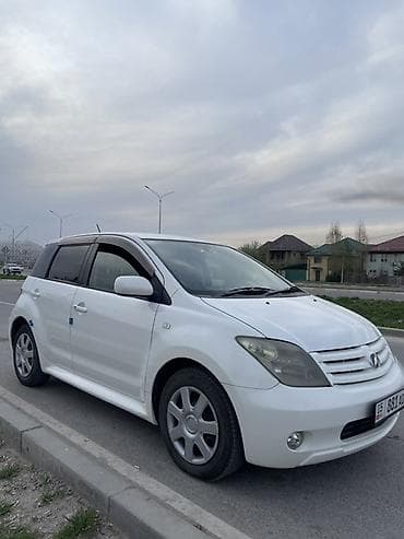 Toyota Ist: 2005 г., 1.5 л, Автомат, Бензин, Хэтчбэк at lalafo.kg Toyota Ist: 2005 г., 1.5 л, Автомат, Бензин, Хэтчбэк