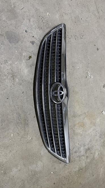 тайота виш запчас: Решетка радиатора Toyota Новый, Оригинал — 1