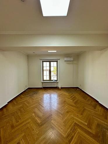 Аренда офисов, 168 м², В жилом комплексе, С системой безопасности