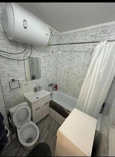 уланит: 2 комнаты, 45 м², 106 серия, 5 этаж, Евроремонт — 9
