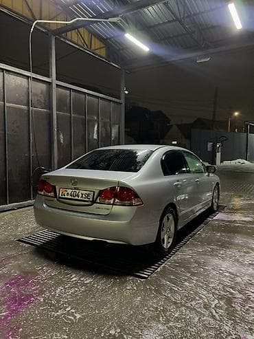 Продажа авто: Honda Civic: 2009 г., 1.8 л, Автомат, Бензин, Седан — 5